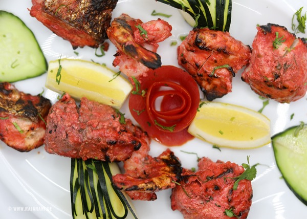 Tandoori Mix – Hühnchen, Lamm, Heilbutt und Lachs aus dem Tandoor